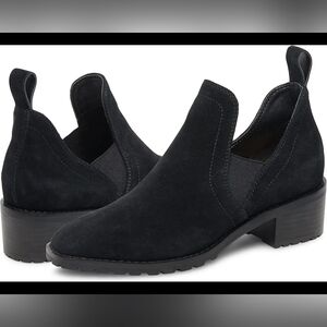 Blondo Sandra Waterproof Black Suede Ankle Boots